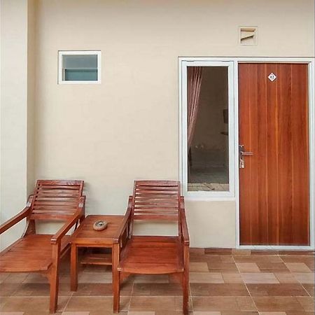 Reddoorz Near Bns Batu Hotel Tlekung Kültér fotó