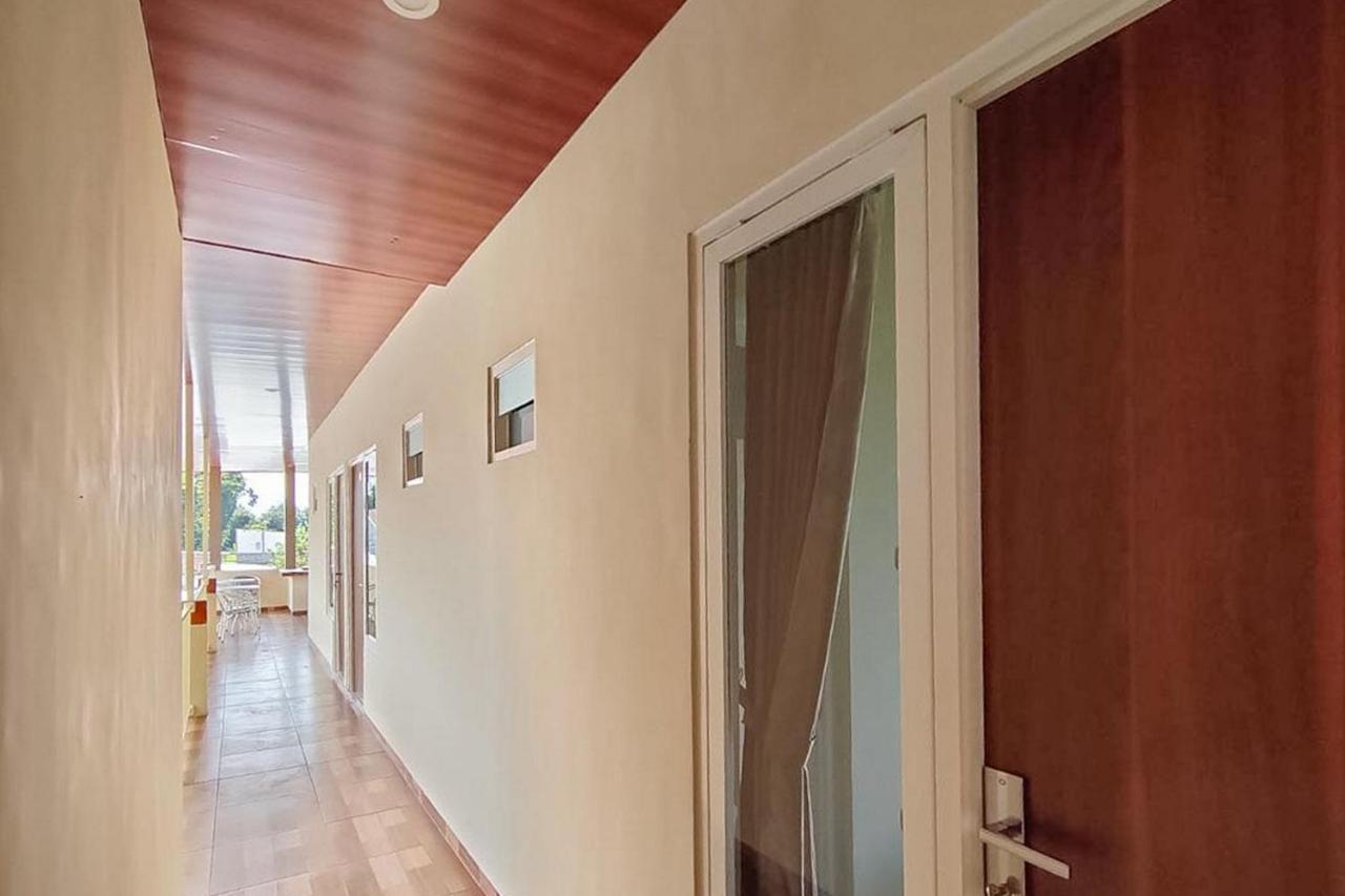 Reddoorz Near Bns Batu Hotel Tlekung Kültér fotó